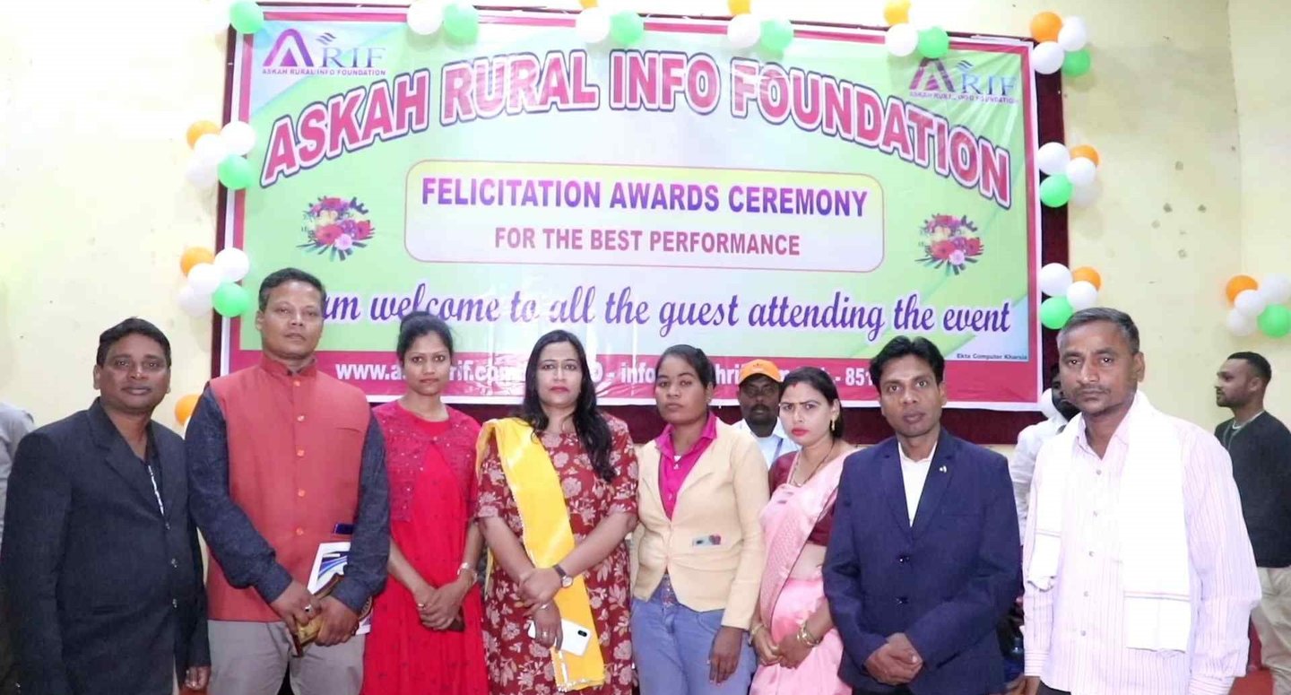 Image of felicitation Awards Ceremony