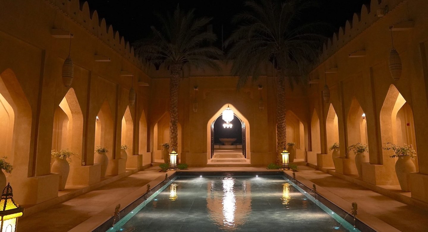 anantara-qasr-al-sarab-dinner