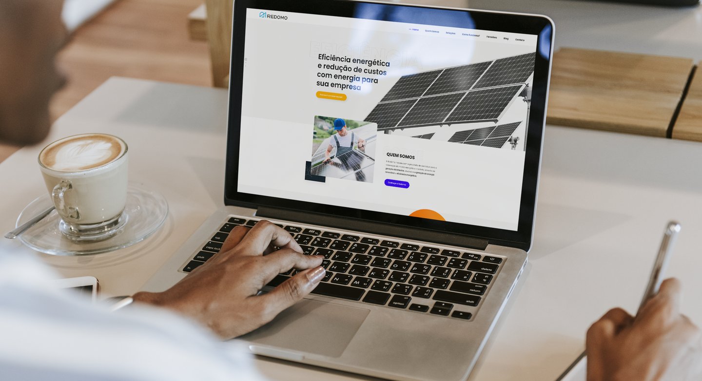 Projeto Redomo – Projeto de Identidade de Marca feito pelo Estúdio Criativo Voluca