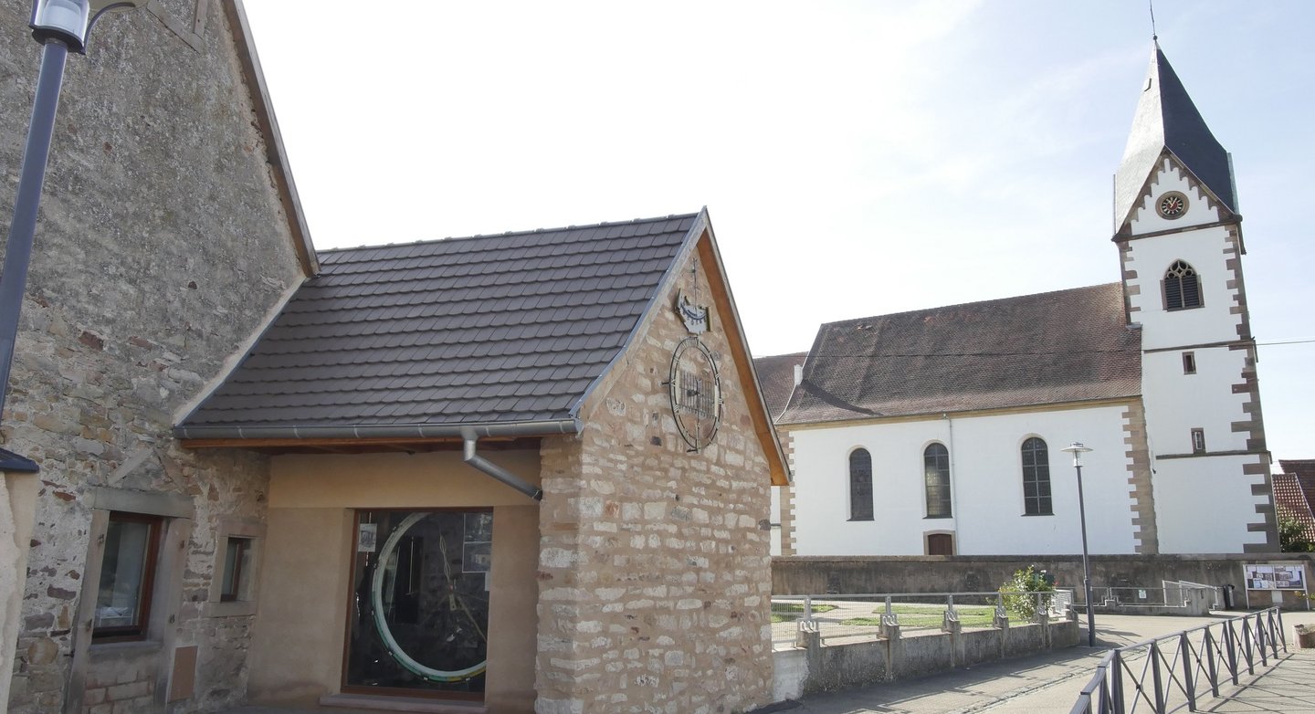 Intégration parfaite du bâtiment de l'Horloge mère !