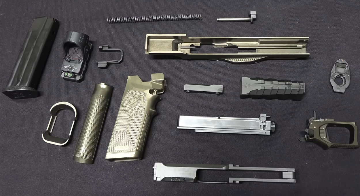 Rideout dragon in ihre Einzelteile zerlegt