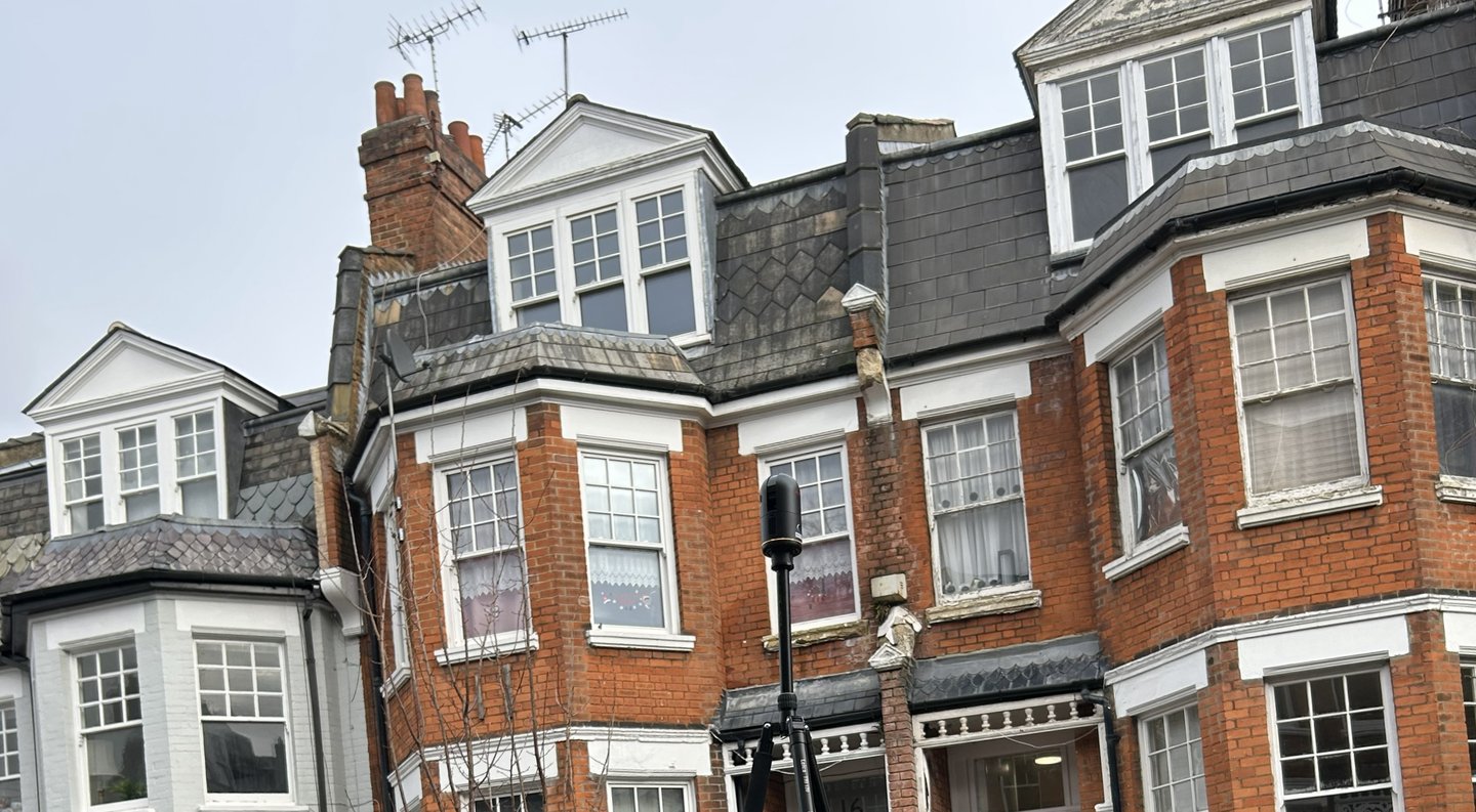 Measured building surveys using Leica Laser scanner