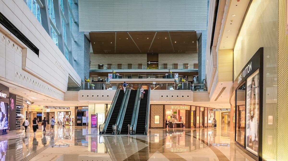 centro comercial Ballonti GURBAIN arquitectura