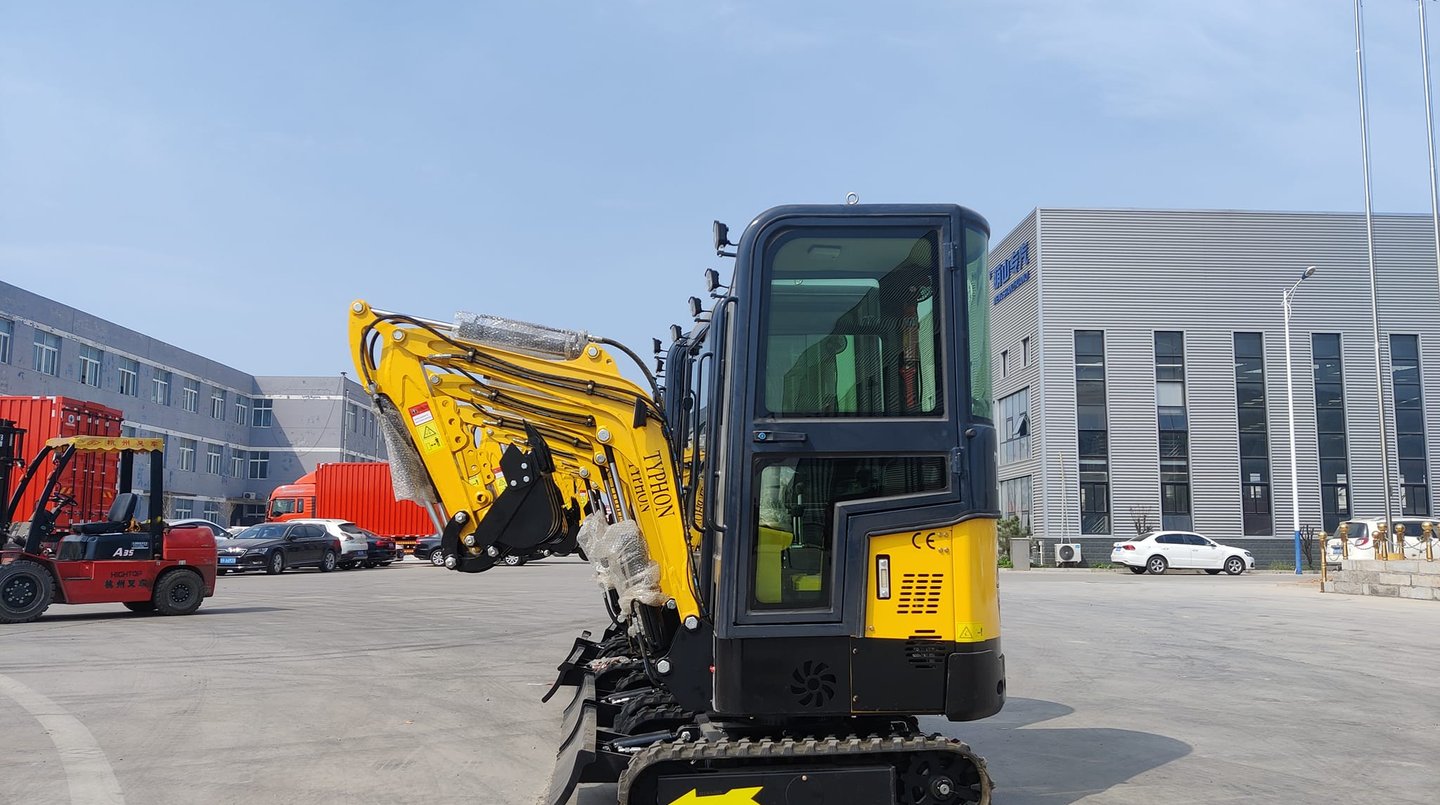 1 TON 13.5HP GAS B&S Engine Mini Compact Excavator