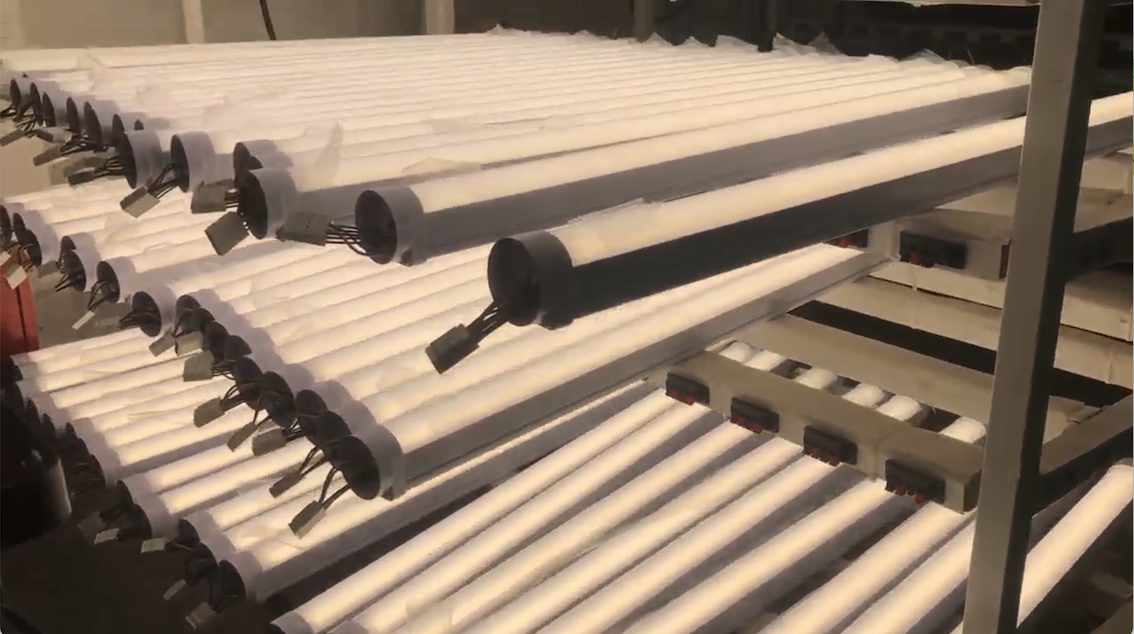 led triproof light aging test