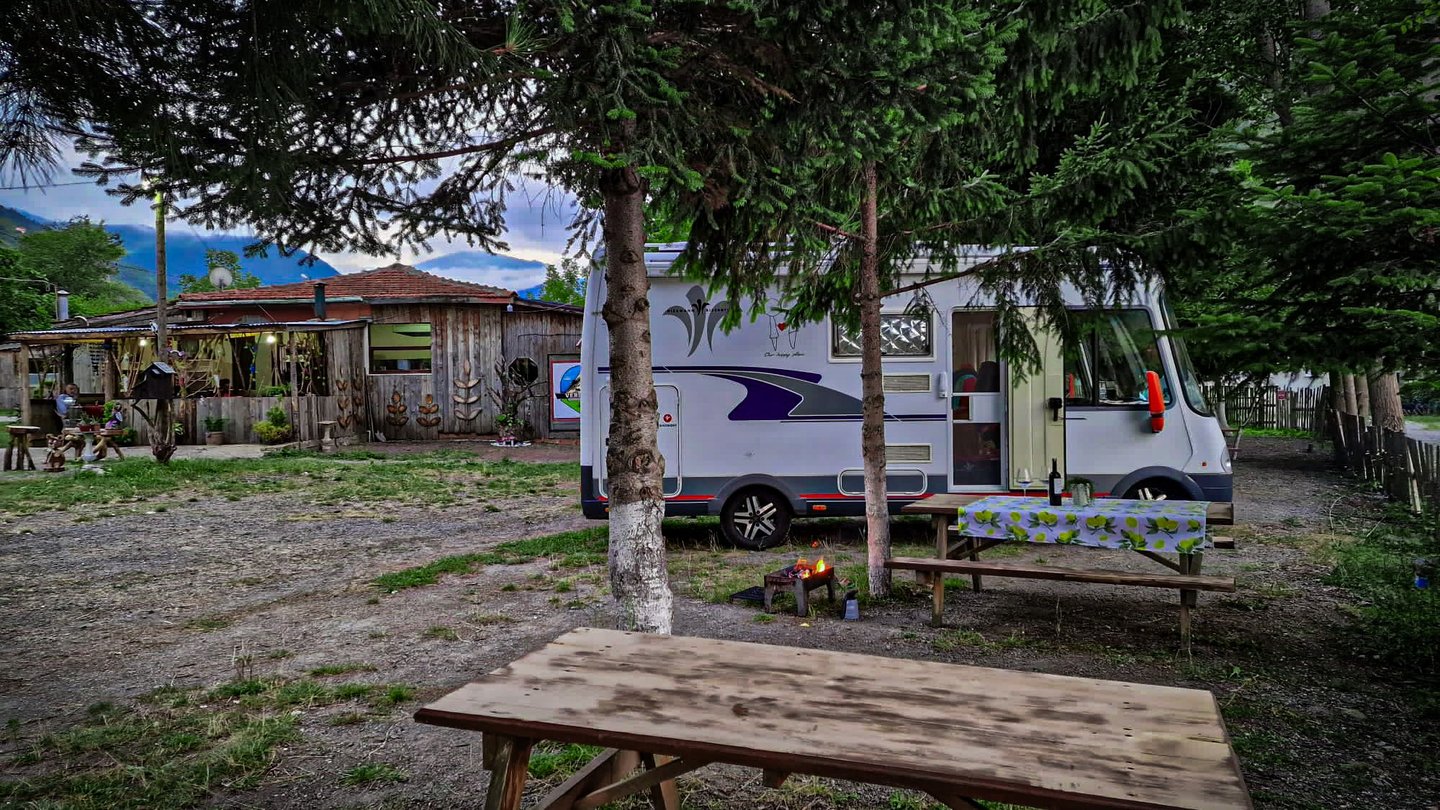 Maçka Karavan ve Çadır Parkı