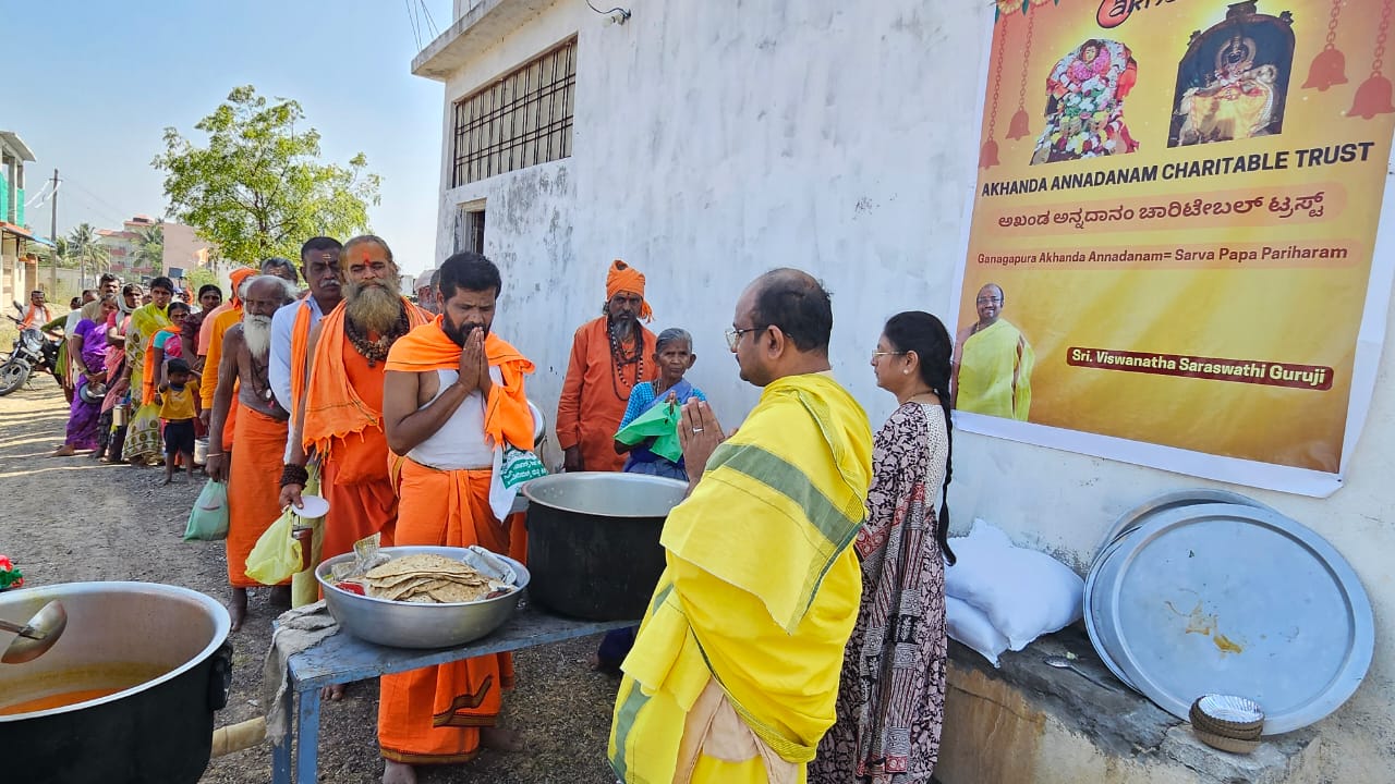 Akhanda Food donations