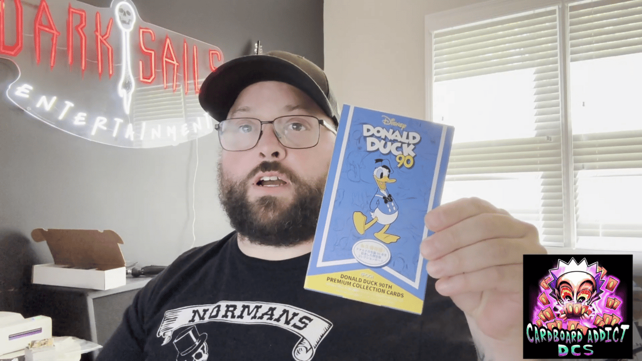 Donald Duck 90th Anniversary Box Opening