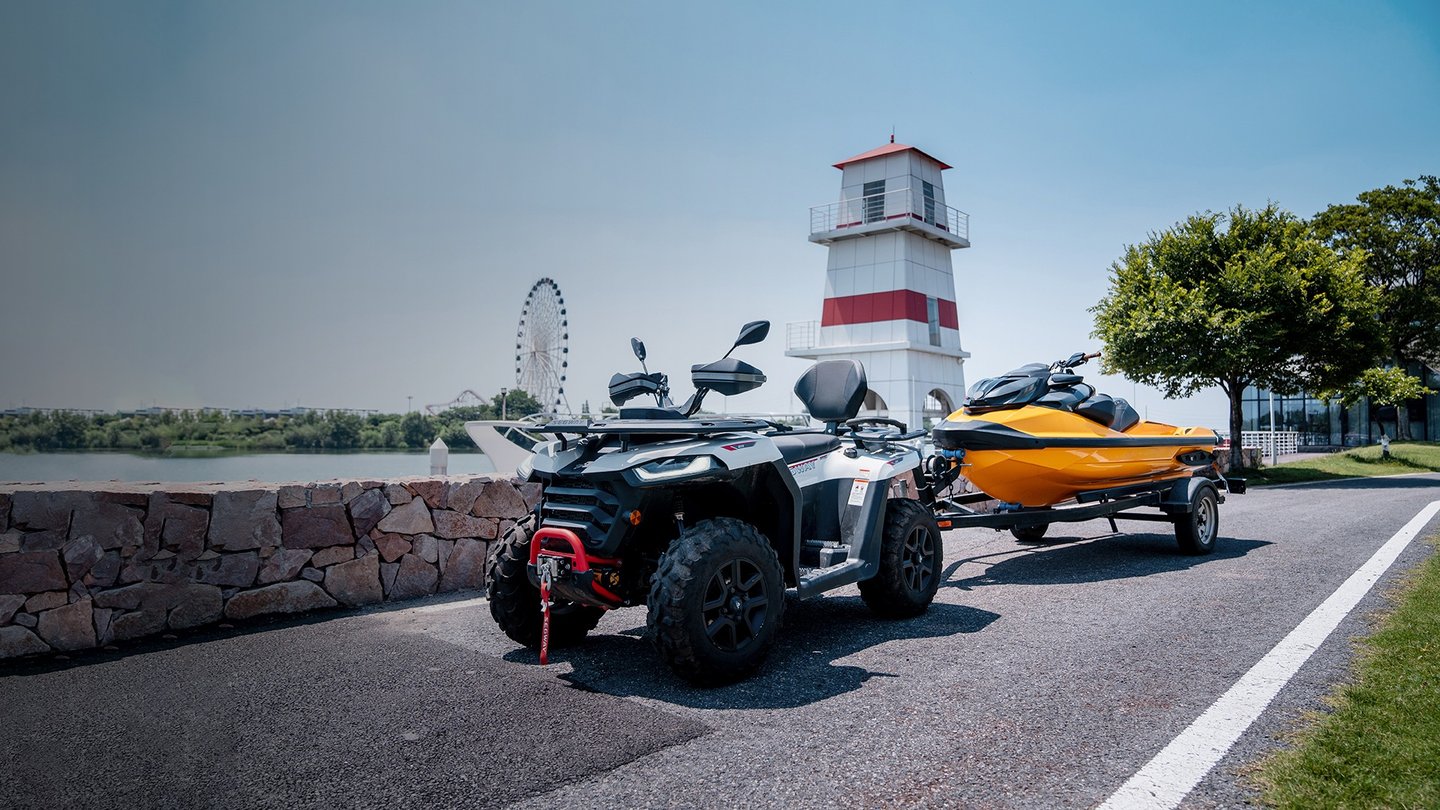 segway-indonesia-at5-towing-a-boat