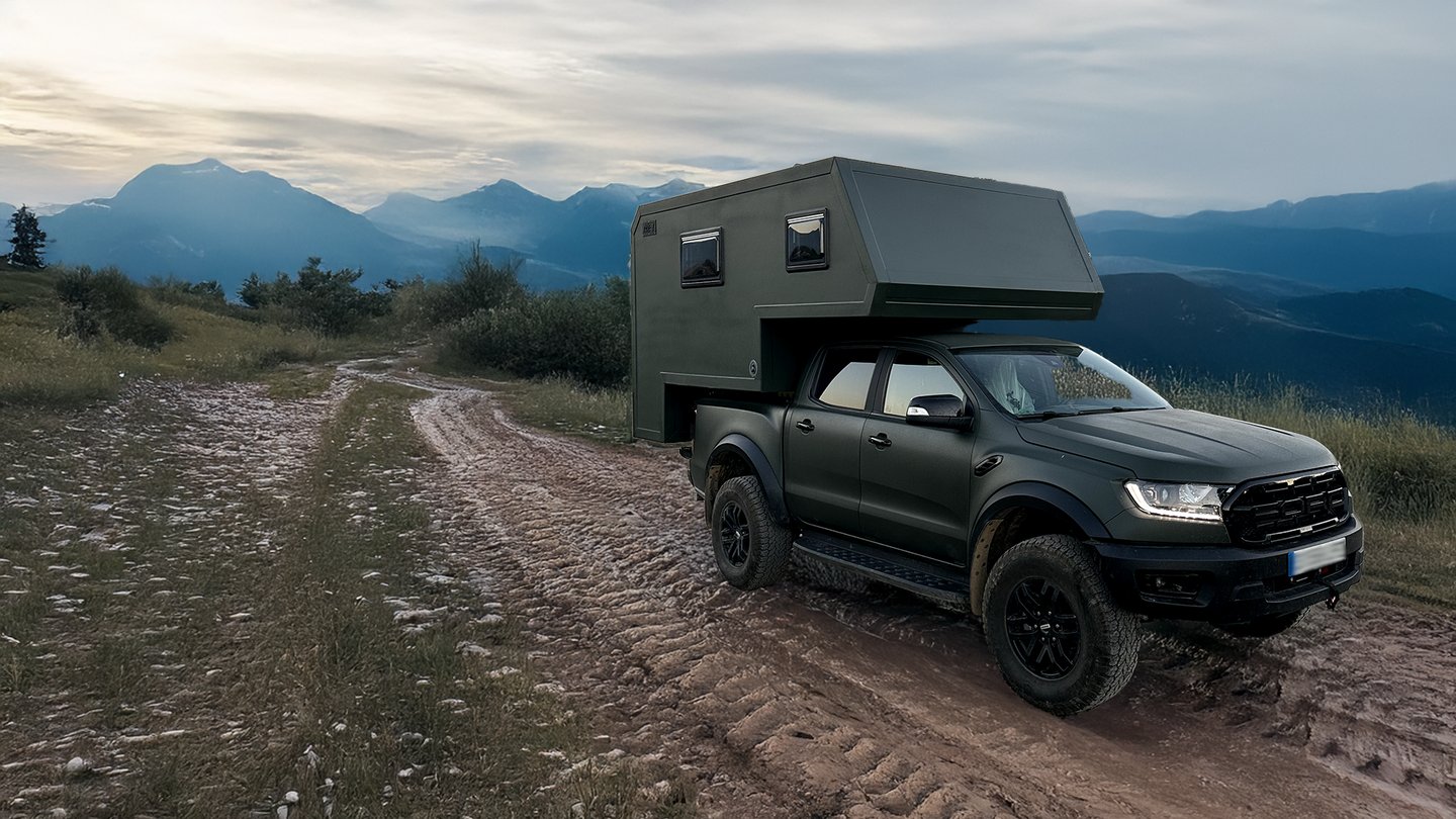 pick-up truck camper
