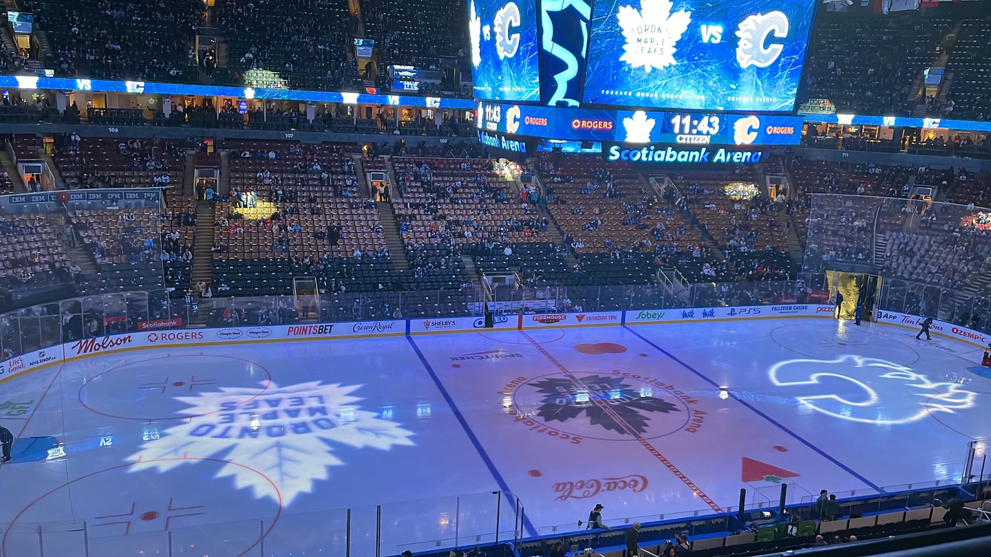Asesoria en viajes. Toronto, Canada. Partido de Hockey de los Maple Leafs, todo es posible!