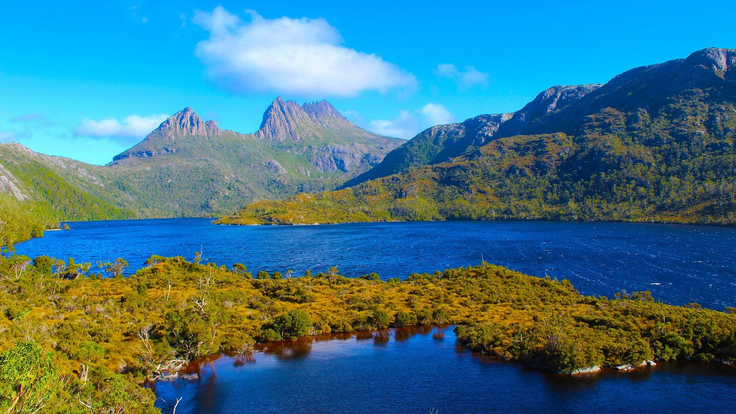 Dove Lake, Tasmania