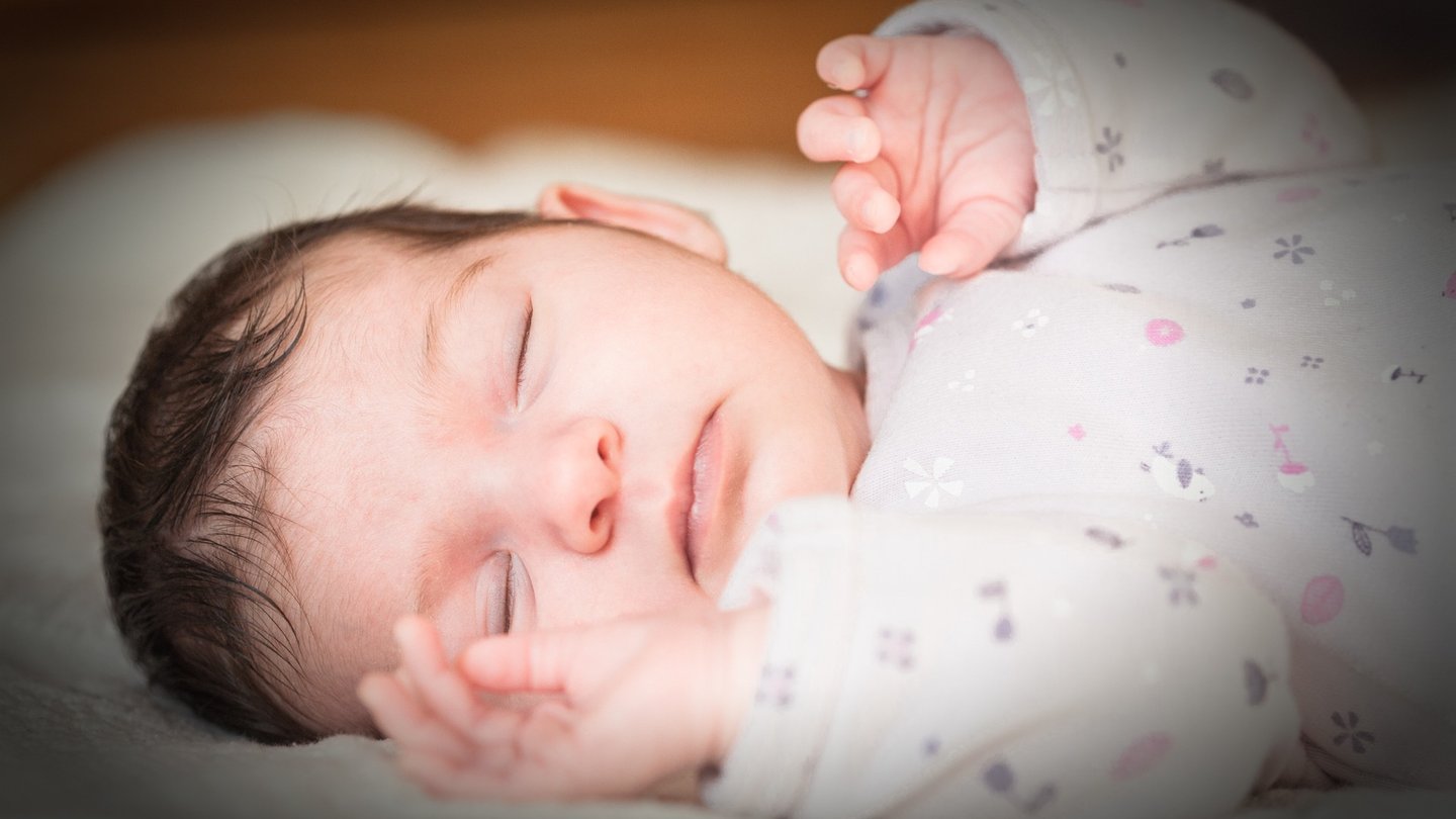 Portrait bébé en beaujolais