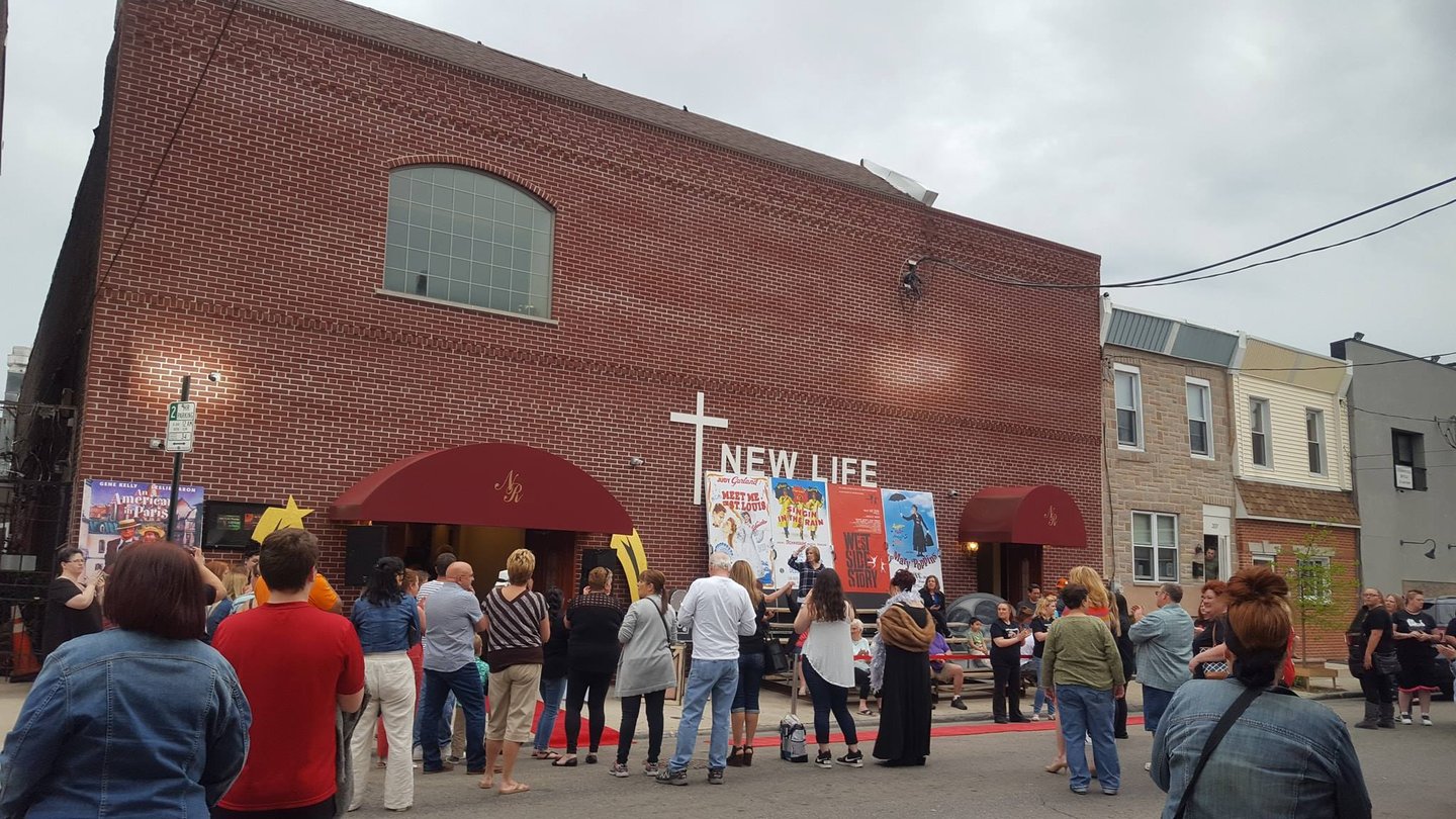 Gereja NLPC melayani komunitas / NLPC Church serving the community