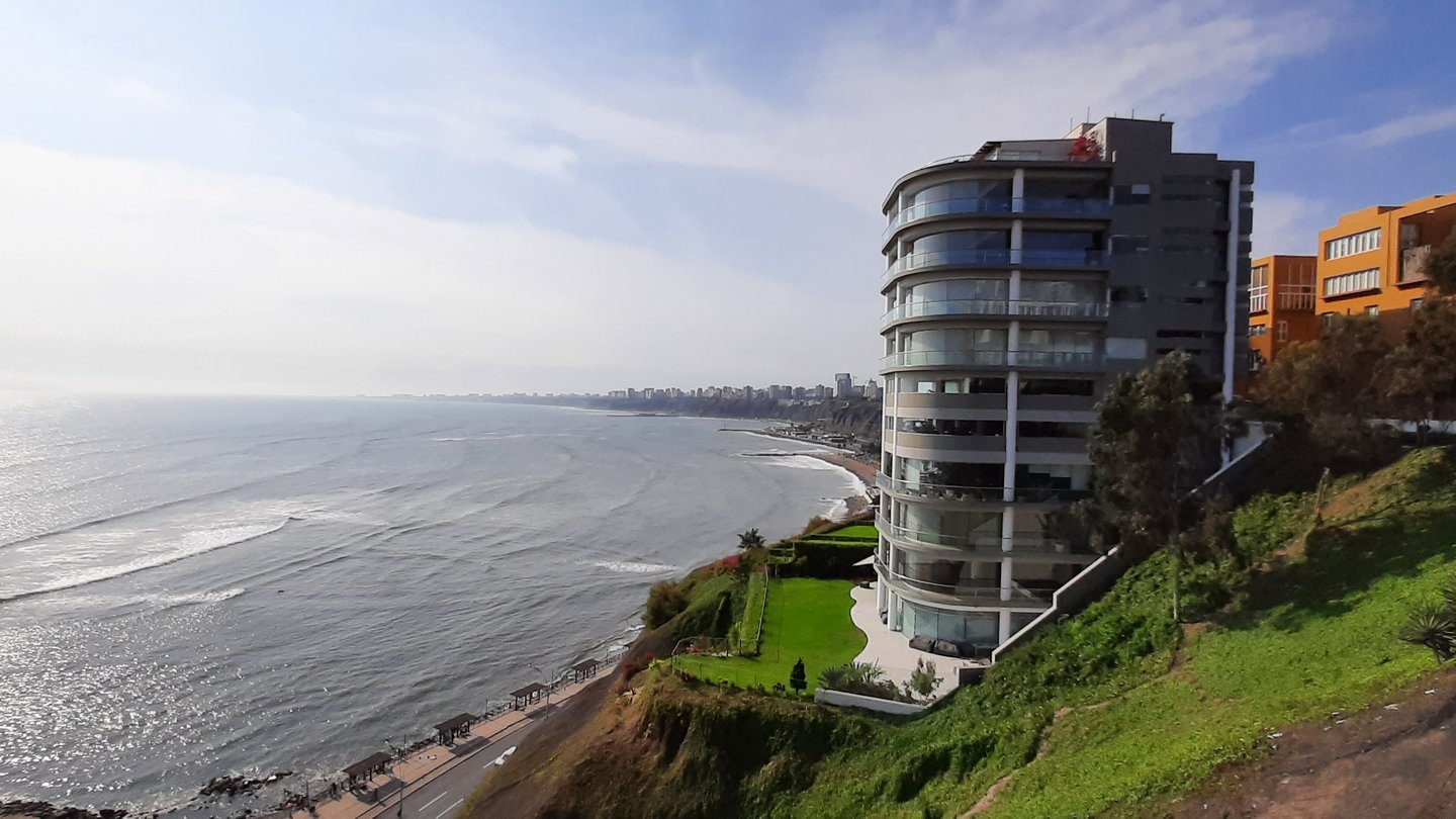 Vistas panoramicas de la bahía de Lima