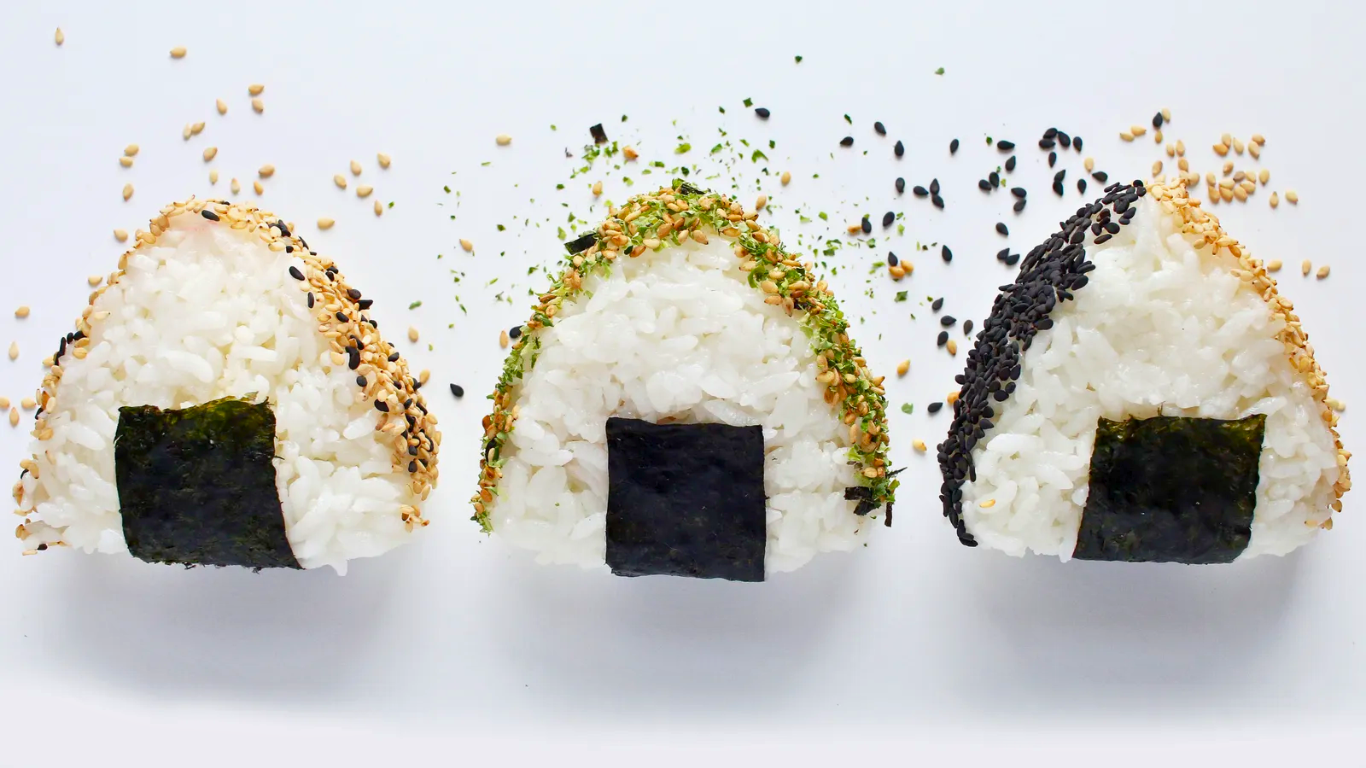 Onigiri o snack japonês que conquistou o mundo