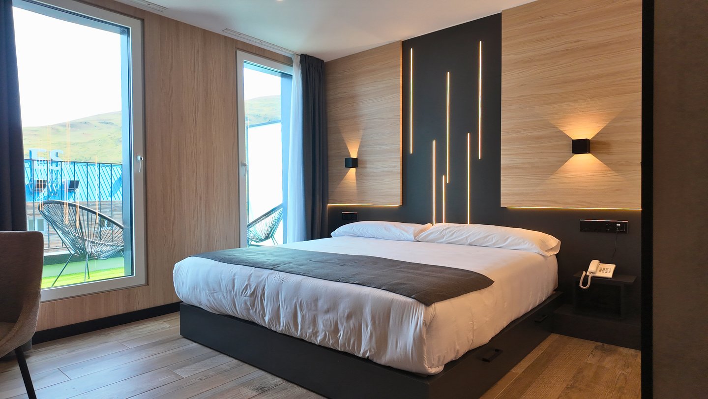 Habitación doble superior del Hotel Focus en el Pas de la Casa, Andorra. En los Pirineos