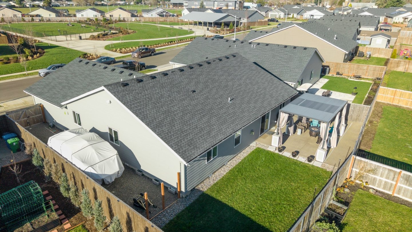 Professional Drone Photography - Outdoor Living Space, Landscape, Amenities