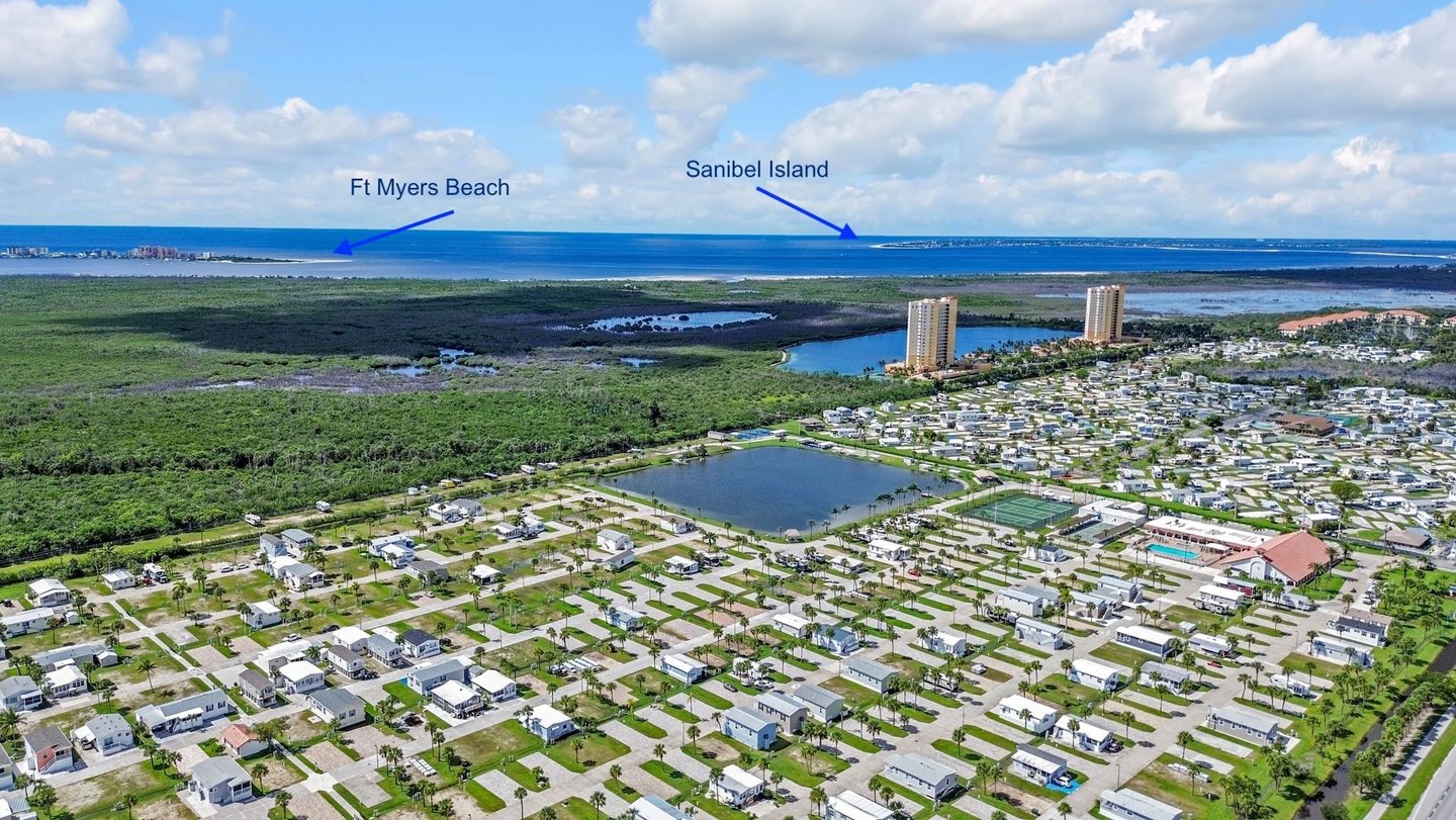 Quaint Cottage Vacation Rental Aerial View