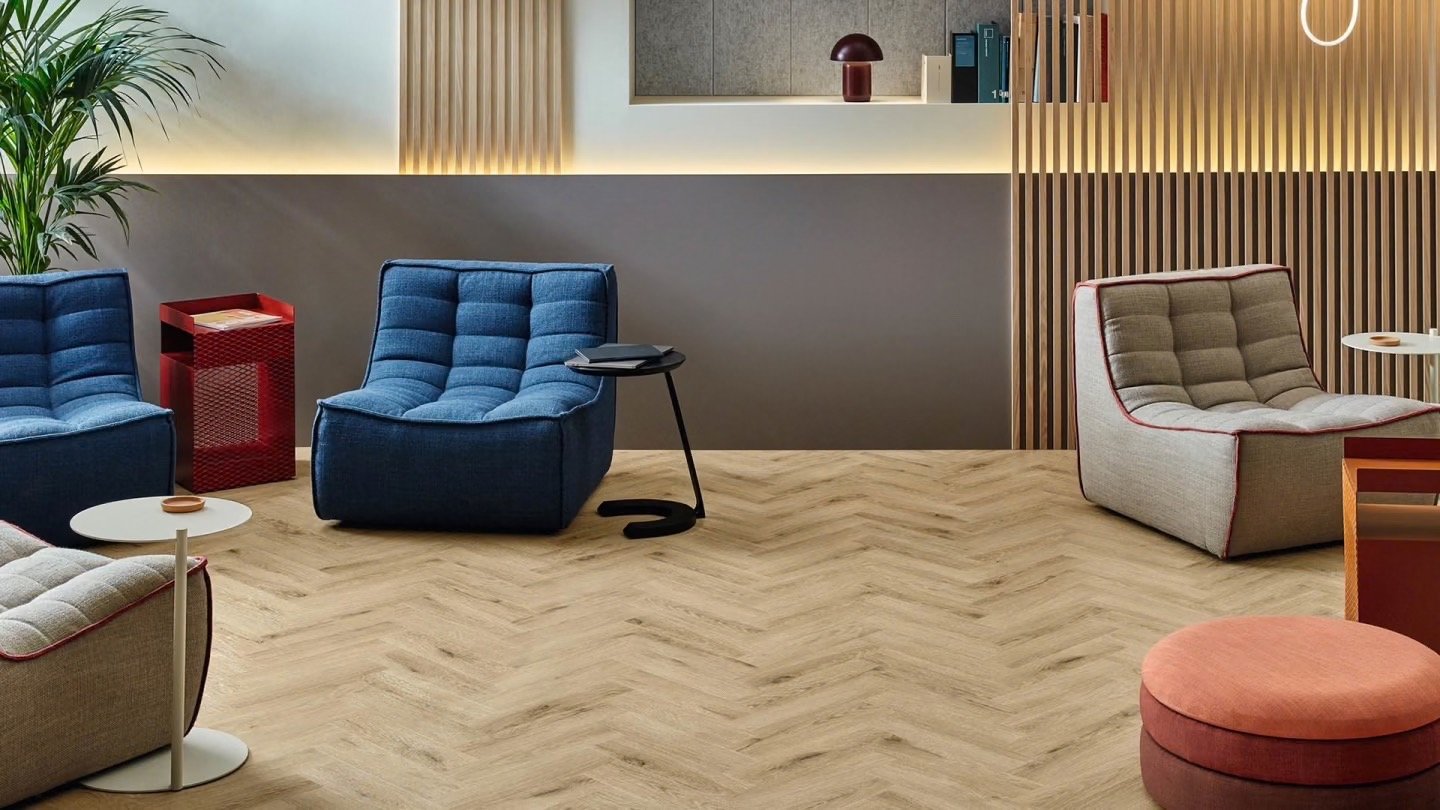 amtico-form-fs7w6180-brambly-oak-parketas