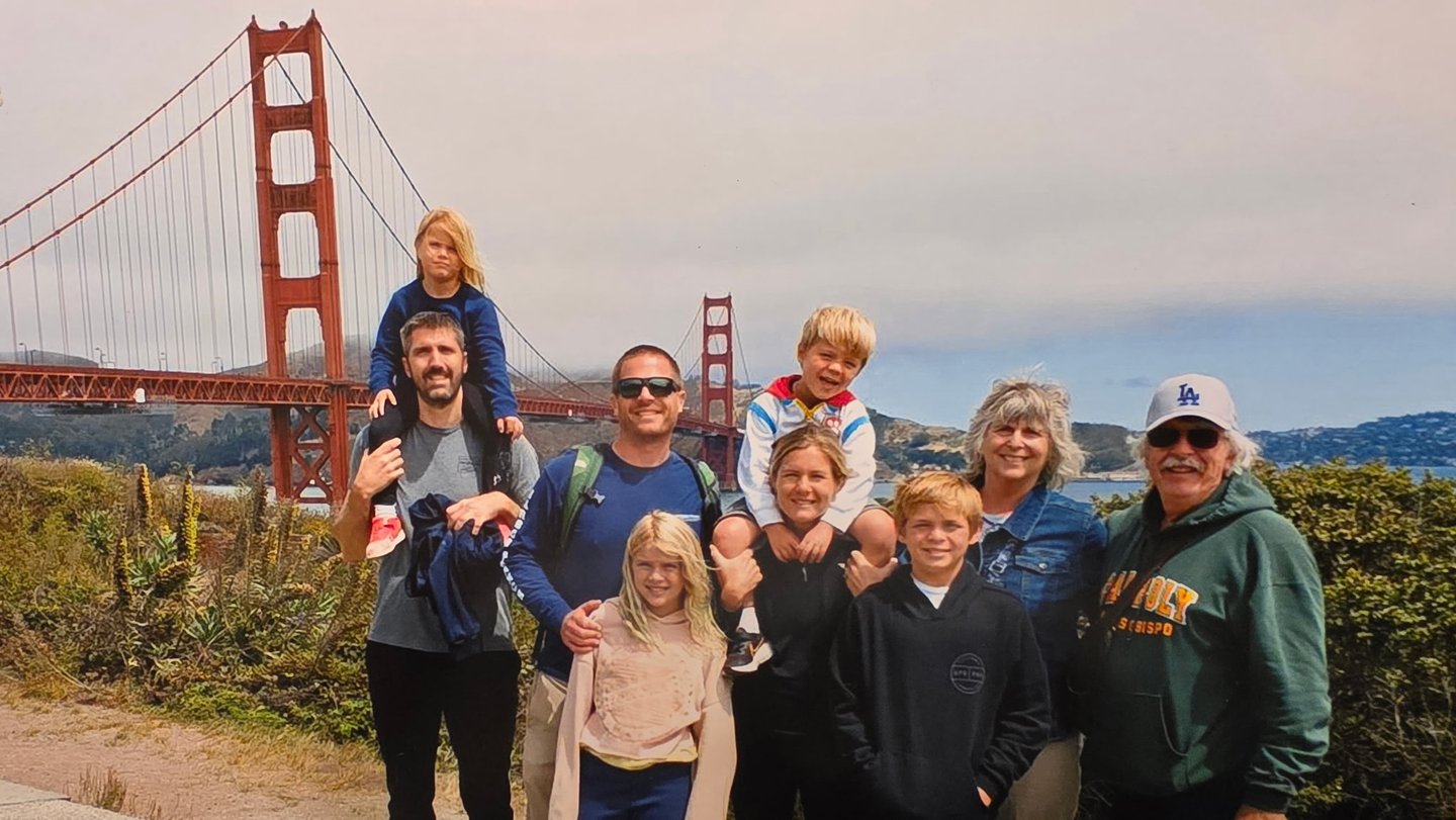 Teresa Wood-Hansen's family photo by the Golden Gate