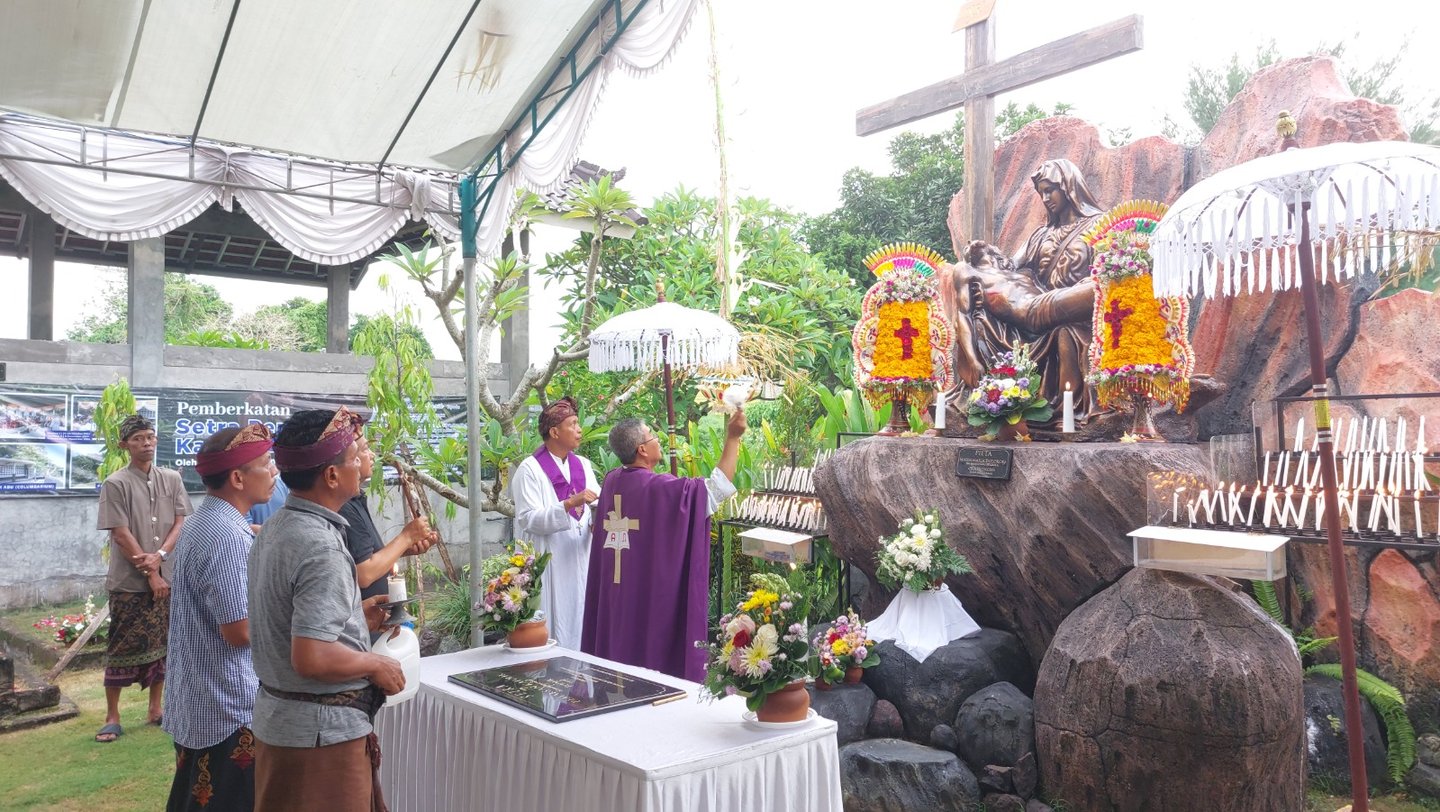 Pemberkatan Tempat Kremasi baru di Buduk, Mengwi, Badung, Bali