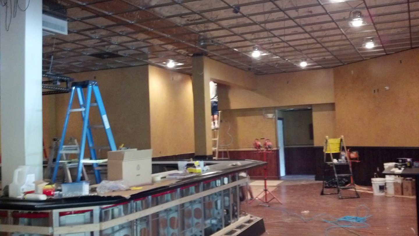 custom wall finish by marcine for MJ's restaurant, Spotswood, NJ