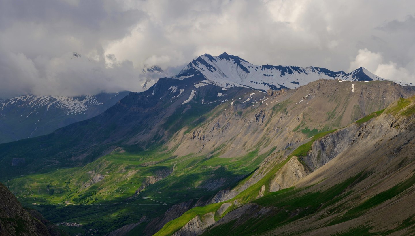 Vallée de Villar-d'Arène vu depuis l'Alpe