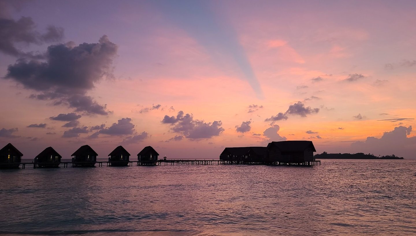 COMO Cocoa Island Maldives sunset