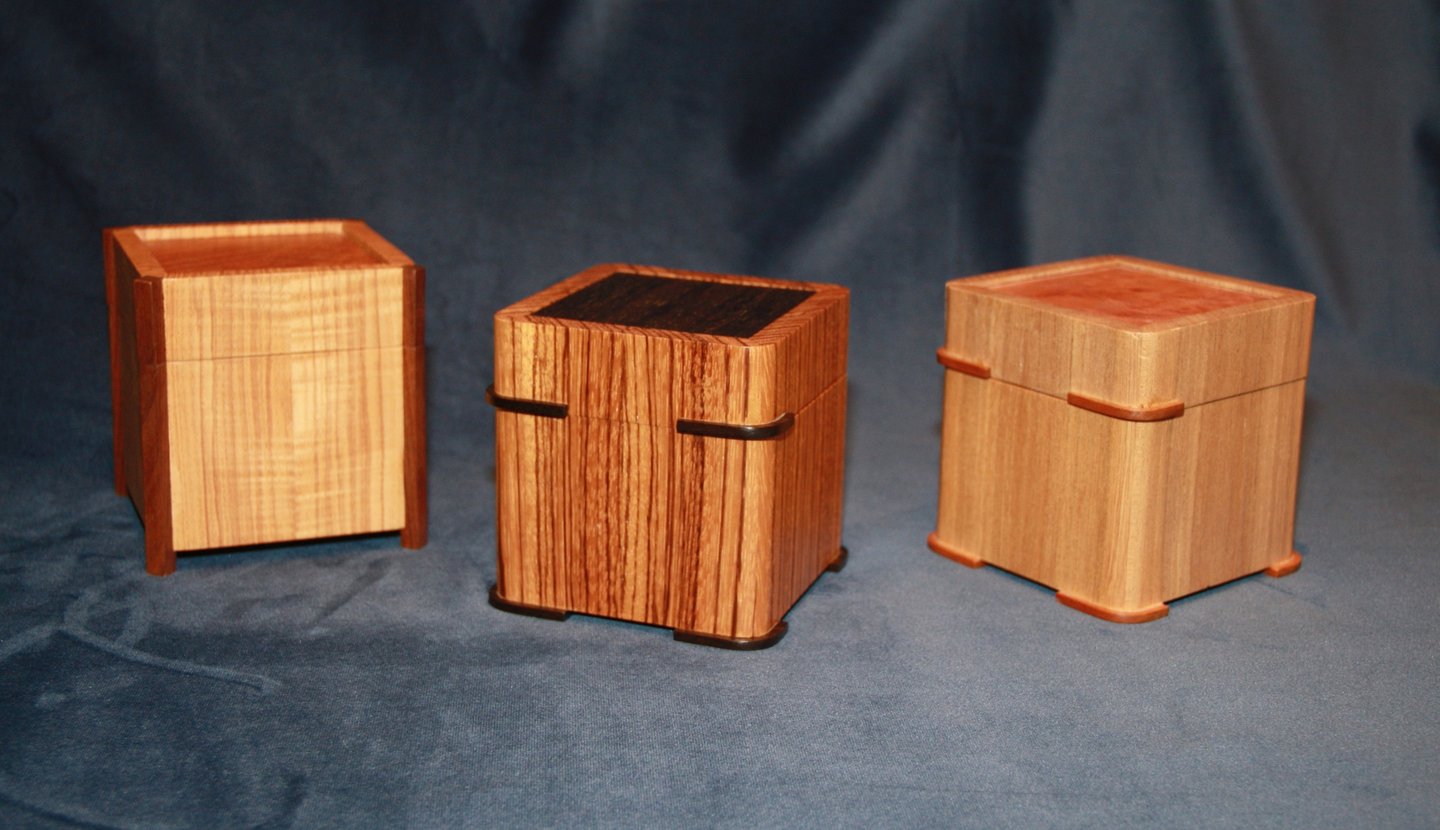 Boîtes à montres en bois précieux. Qualité intemporelle.