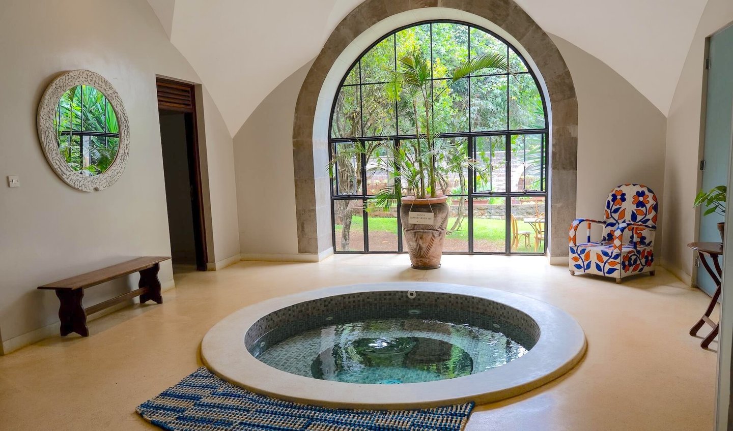 Giraffe Manor Kenya spa