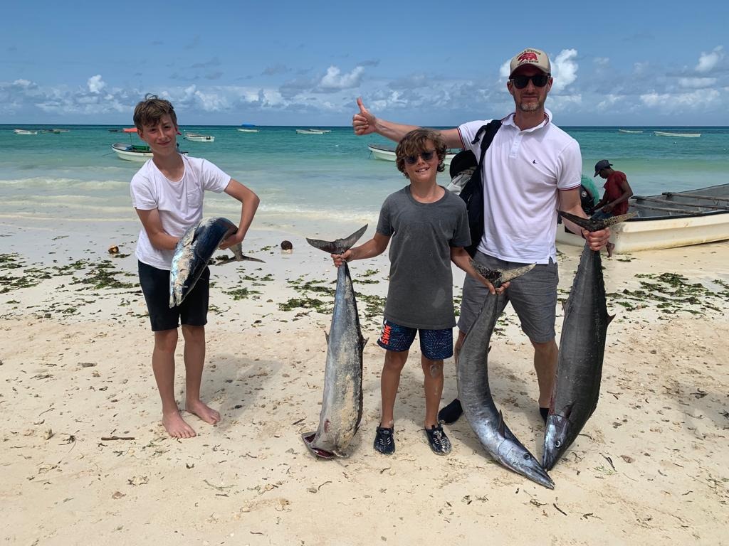 Zanzibar fishing trips - Group of anglers enjoying a day on the water