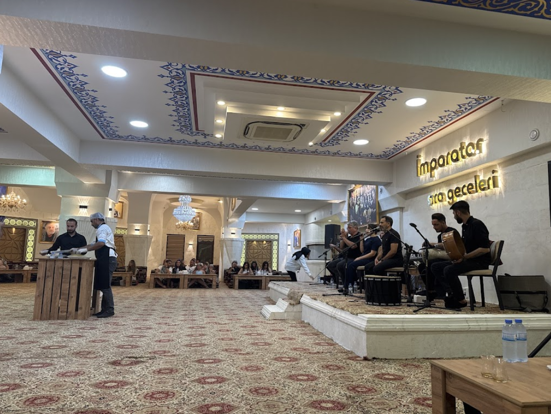 İmparator Sıra Geceleri