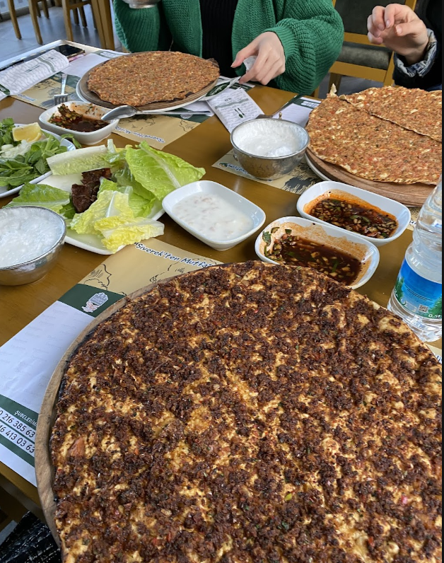 Dedecan Ocakbaşı ve Lahmacun
