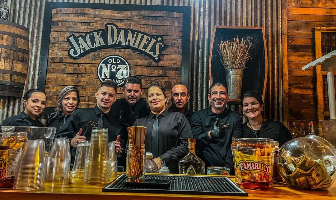 Mojitos´s Factory Team