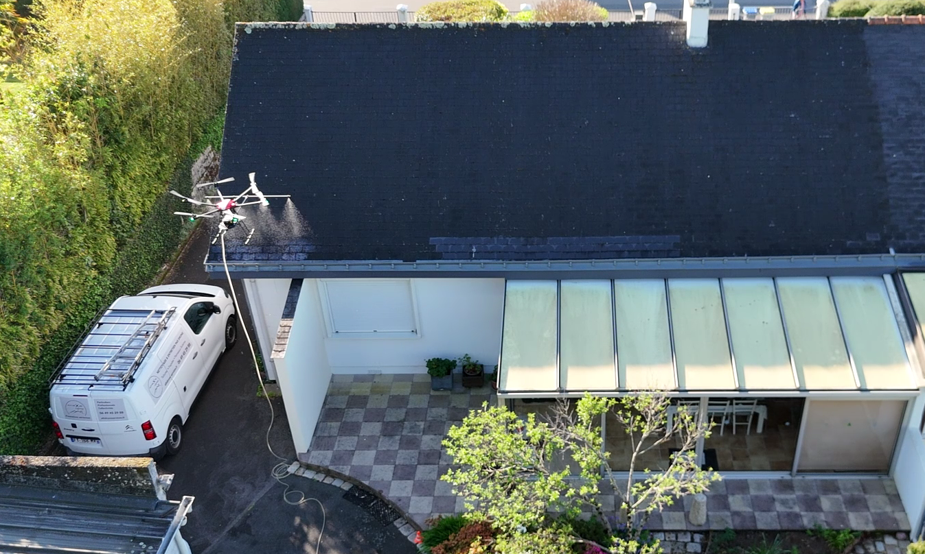 Traitement par drone (ardoises fibrociment)