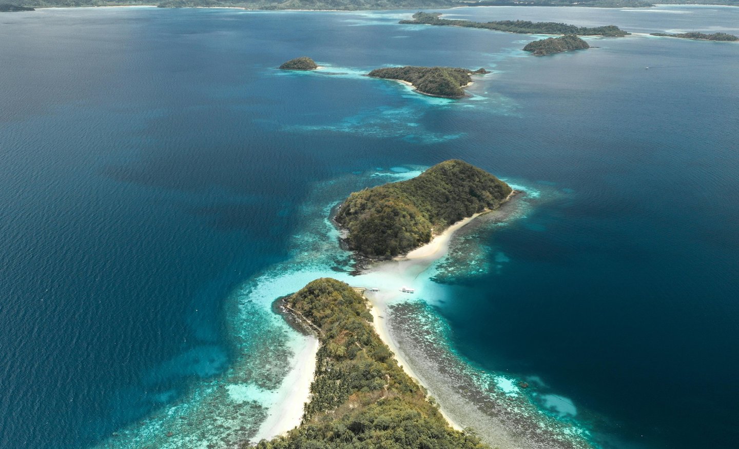 MIMAROPA, Philippines (Aerial Shot Of Islands) - photo courtesy of pexels