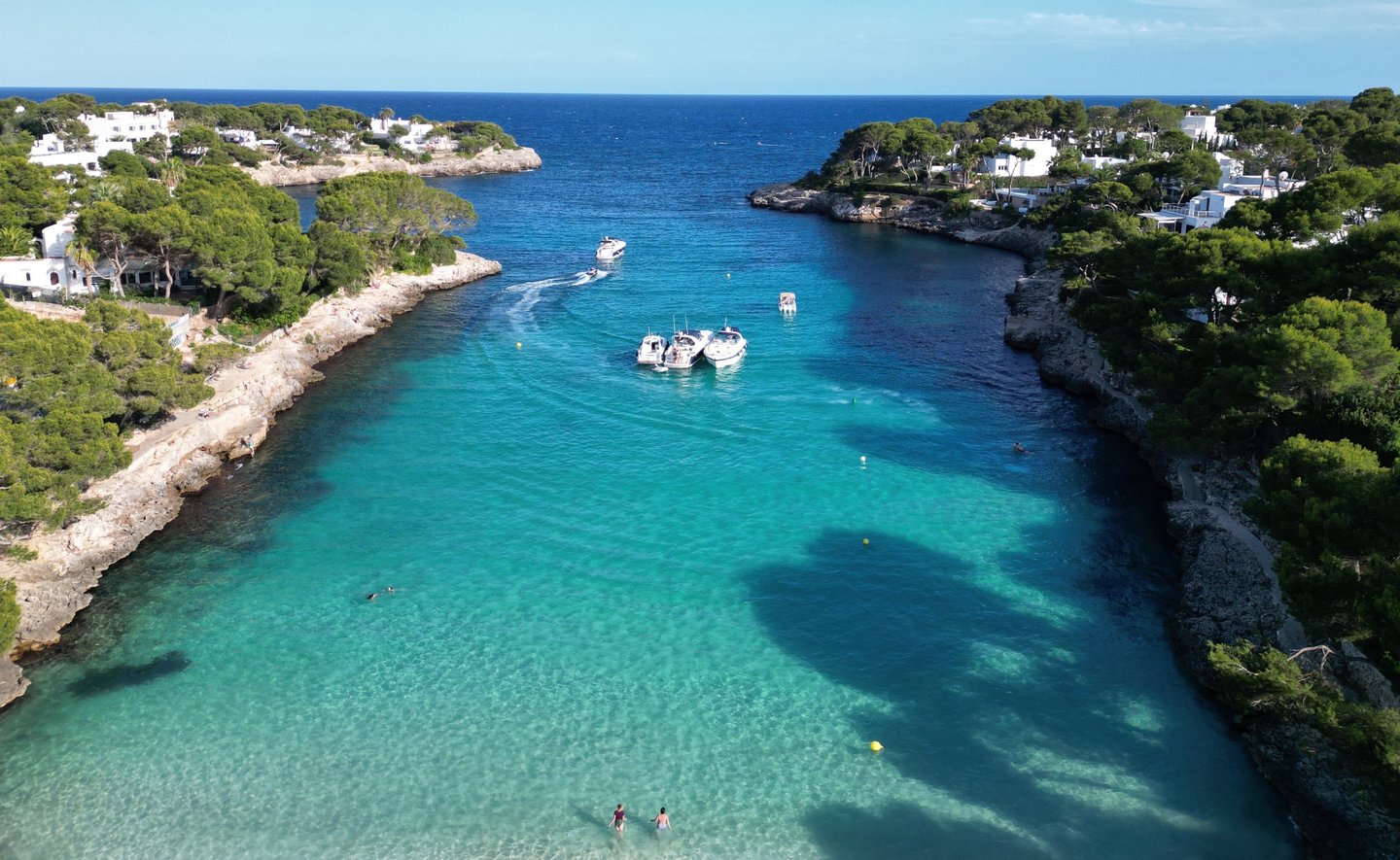 Luftaufnahme Cala D'Or in Mallorca, Drohnenbild, Drohnenfoto Mallorca