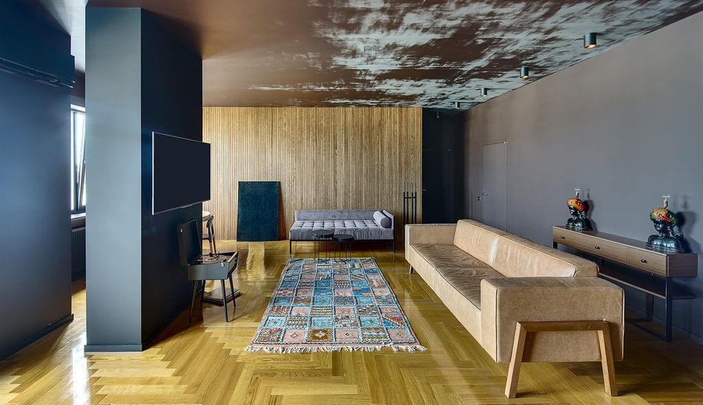 OLD & ANTIQUE RUGS Artisan Carpets 