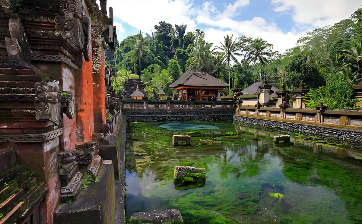 Tirtha Empul Temple