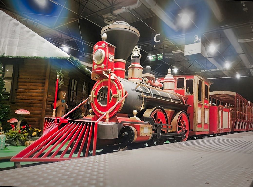 #tren_clásico_modelo_94_restaurado_pintado_a_mano #alquiler_tren_con_o_sin_decoración