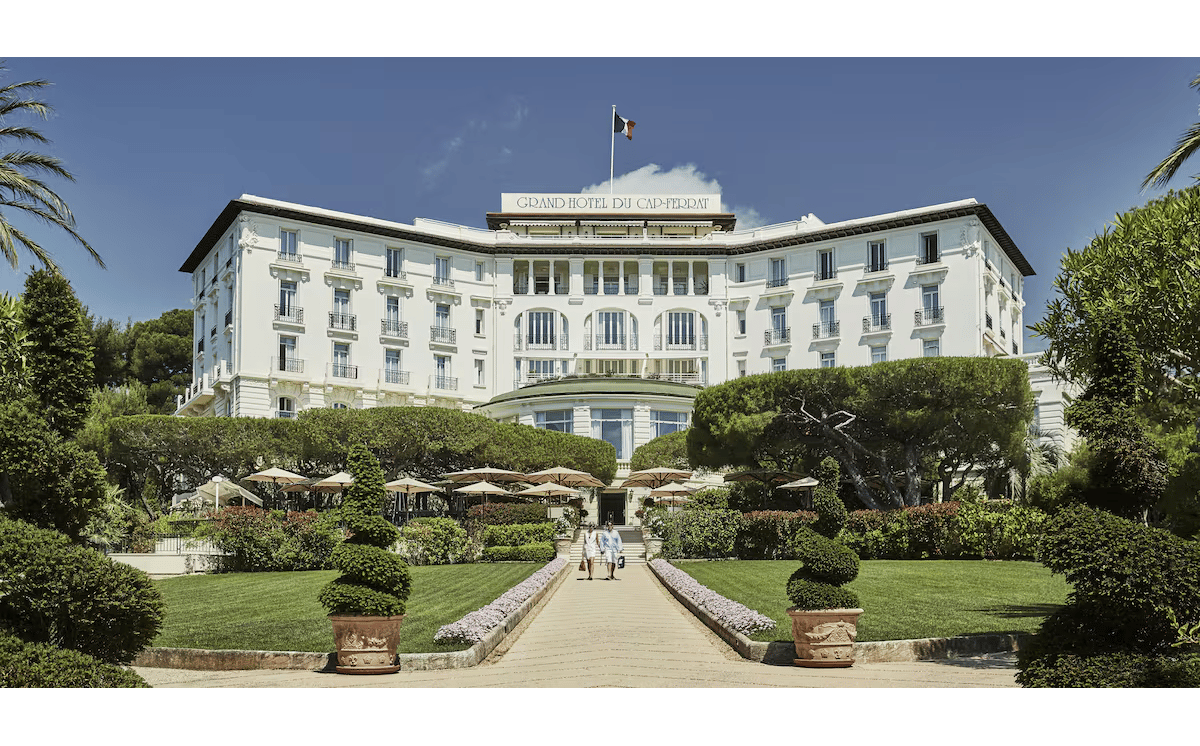 Grand-Hôtel du Cap-Ferrat, A Four Seasons Hotel (photo by Expedia)