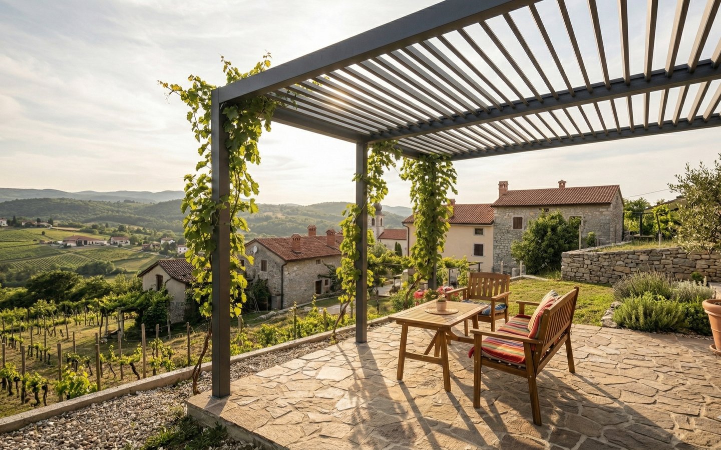 Pergola na vrtu