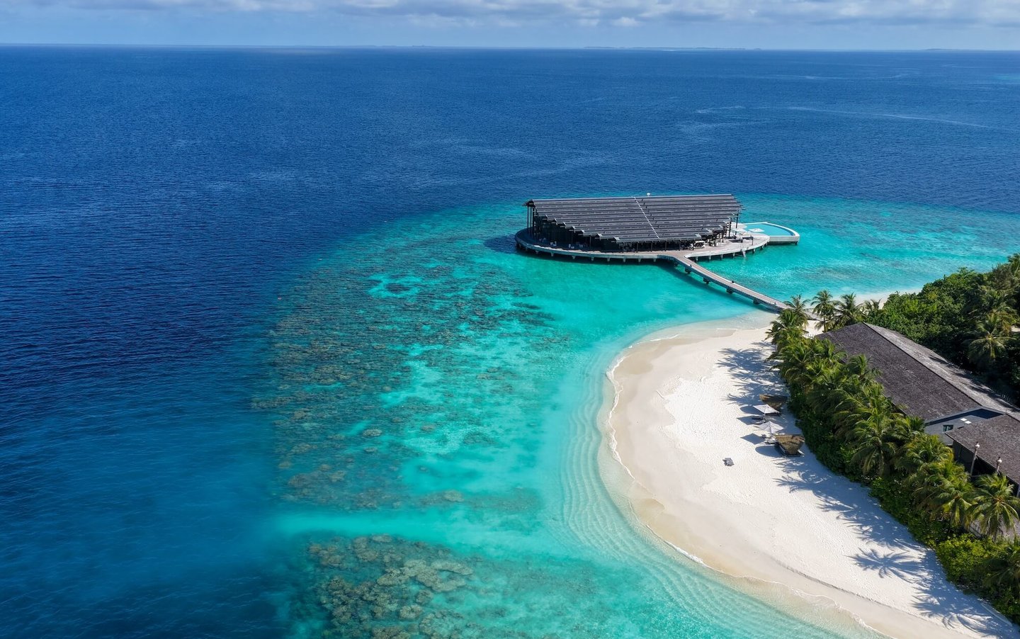 kudadoo maldives arial island view