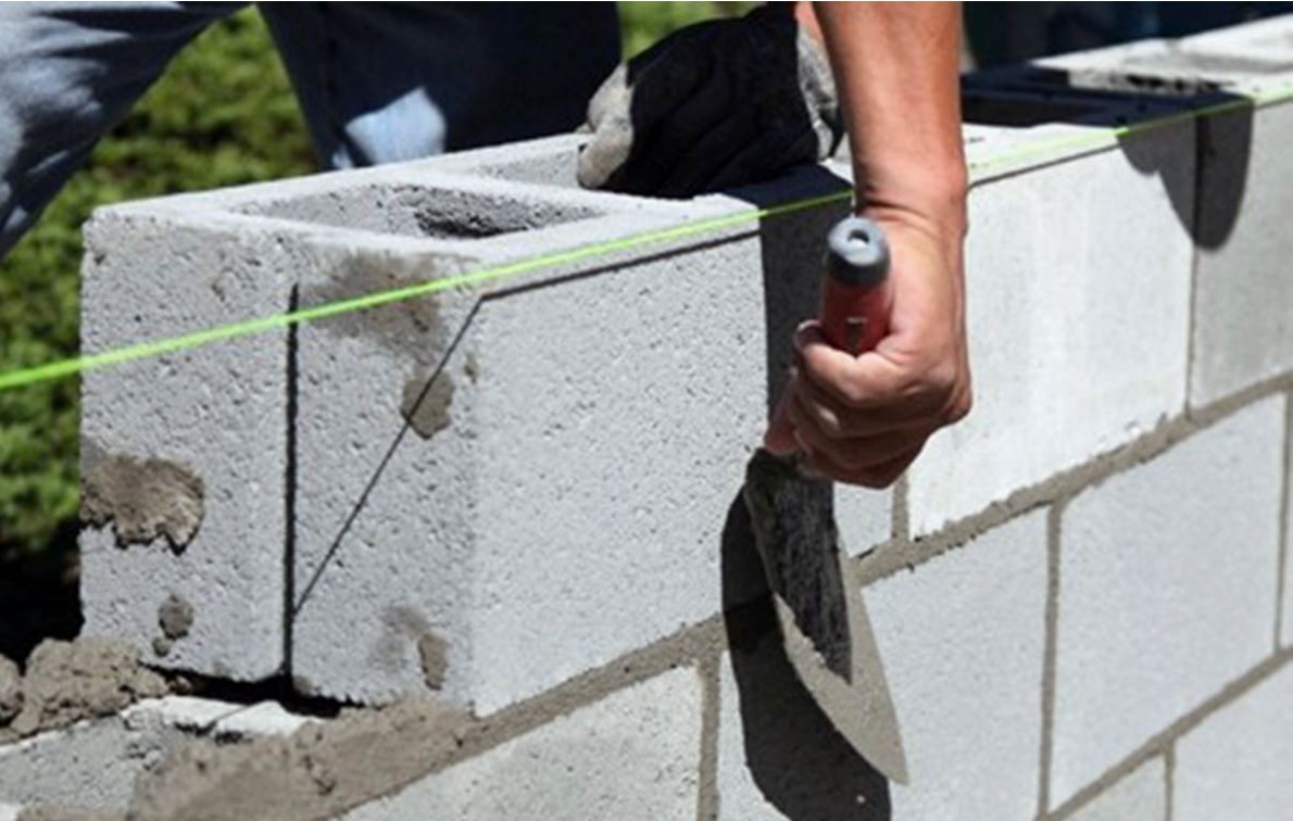 empreiteiros e pedreiros