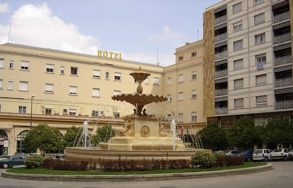 Jaen centro l Asociación de vecinos Plaza de la Libertad Coca de la Piñera Jaen
