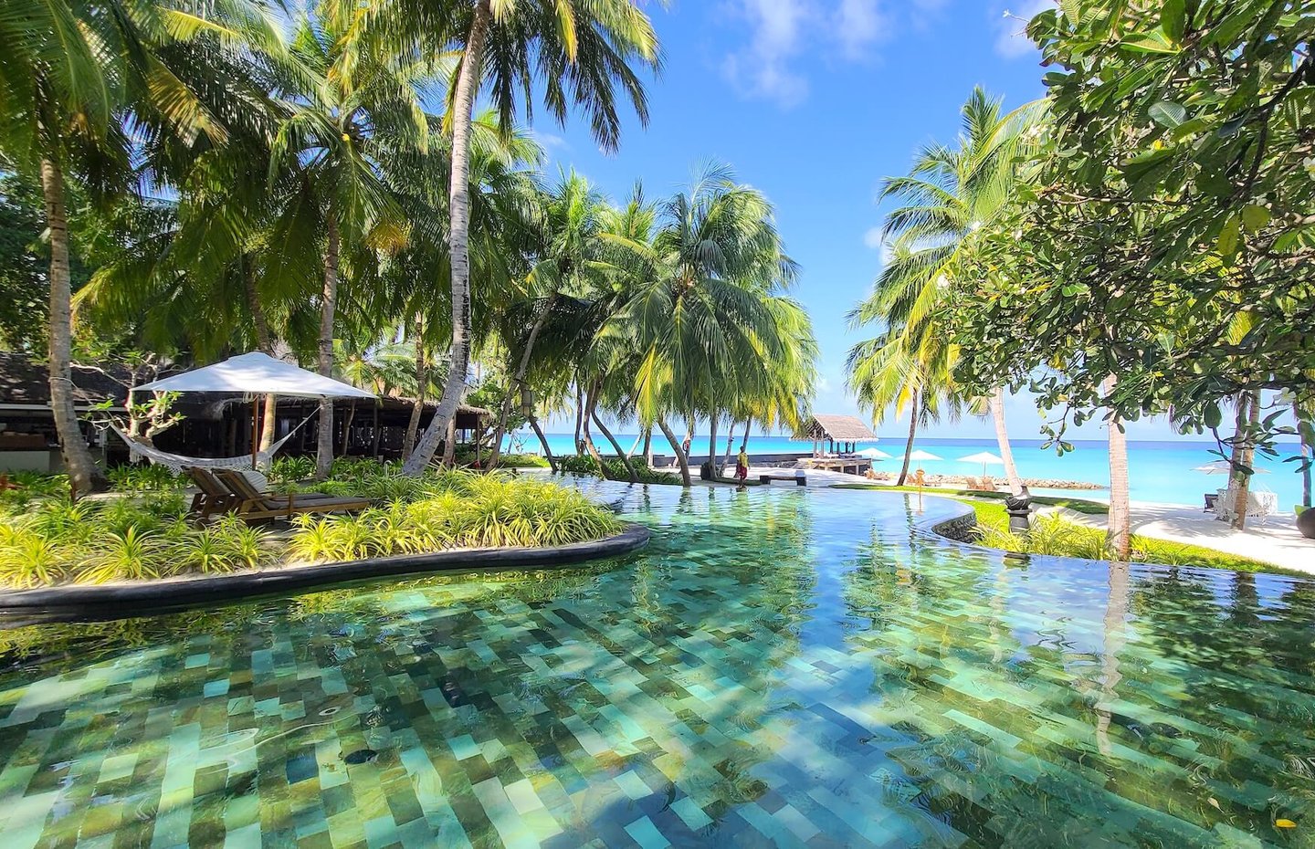 One & Only Reethi Rah Maldives main pool