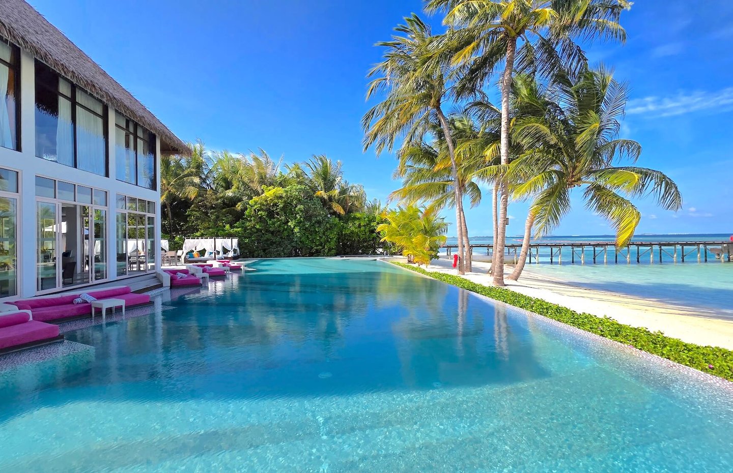 Ozen Life Maadhoo Maldives main pool