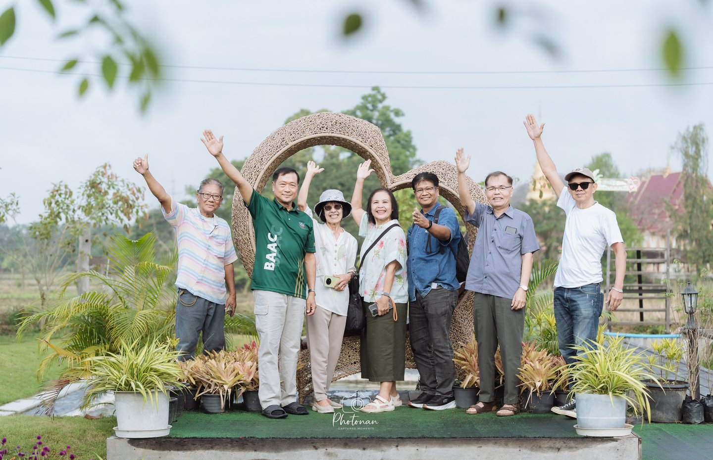 การจัดแถวถ่ายภาพหมู่คณะ