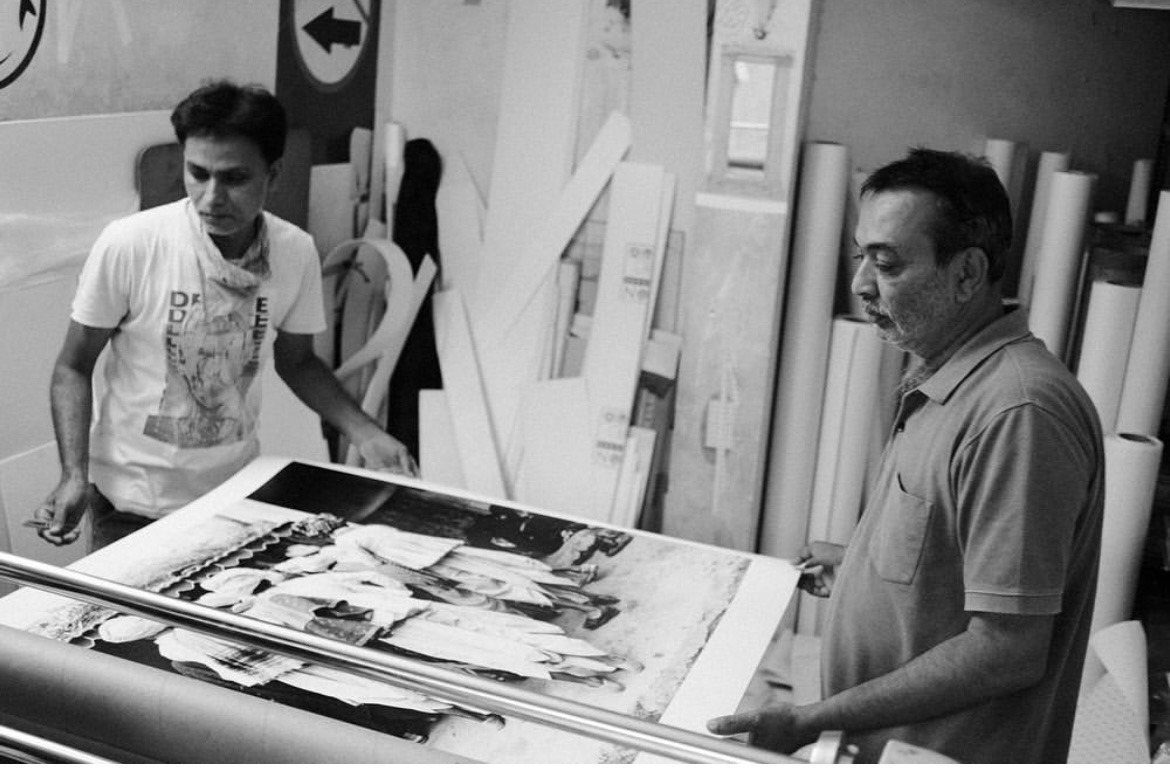 all types of framing and canvas stretcher  services available at keza kreation 